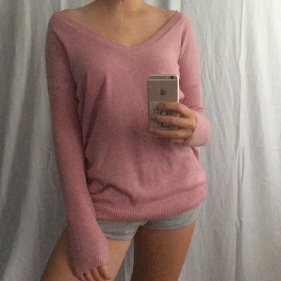 Comfyyyyy pink sweater - Picture 2 of 2